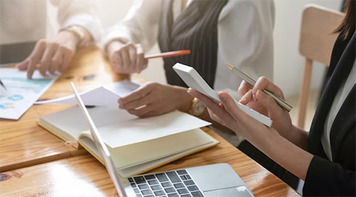 Assistance in Online Application